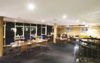 宜必思尚品堪培拉酒店 - 早餐