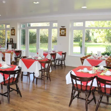 The Dial House Guest House Отели в г. Оксфорд
