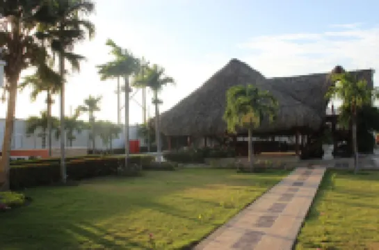 Hotel Emerawaa Hotels in 