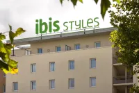Ibis Styles Montargis Arboria فنادق في Pannes