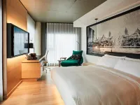 Le Germain Hotel Ottawa Hotels near Lansdowne Park