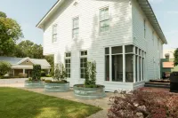 The Store Hotels near Home Accent Furnishings by Capital Bargain Barn