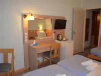 Rozos Hotel Hotels in Kranidi