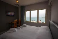 Aerial Hotel & Spa - spa