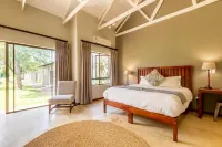 Hamiltons Lodge & Restaurant Hotels in Malelane