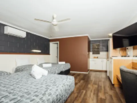 Billabong Lodge Motel Hotels in Rosslea