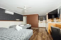 Billabong Lodge Motel Các khách sạn ở Currajong