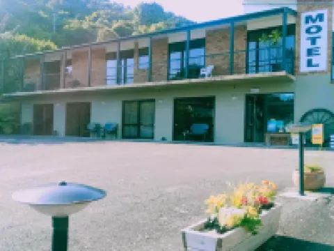 سَنداونر موتيل فنادق في 