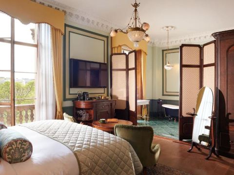 Gleneagles Townhouse