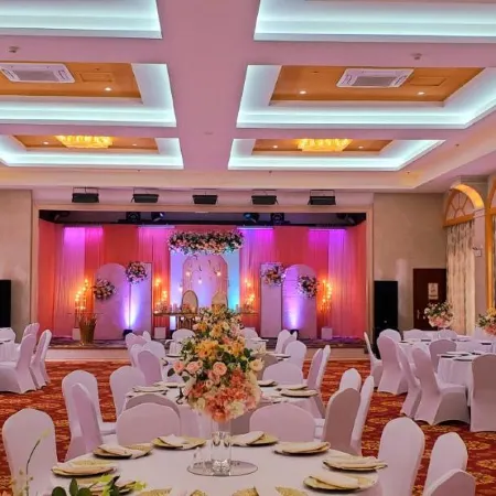 Golden Peacock Hotel Blantyre