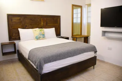 Hostal Marina Samana