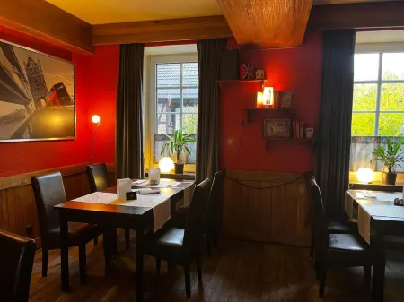 Henblas Hotel Отели в г. Меркиш