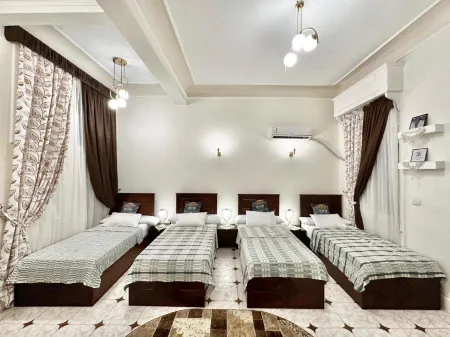 Dior Hotel Downtown Отели рядом с достопримечательностью «Safari Tour»