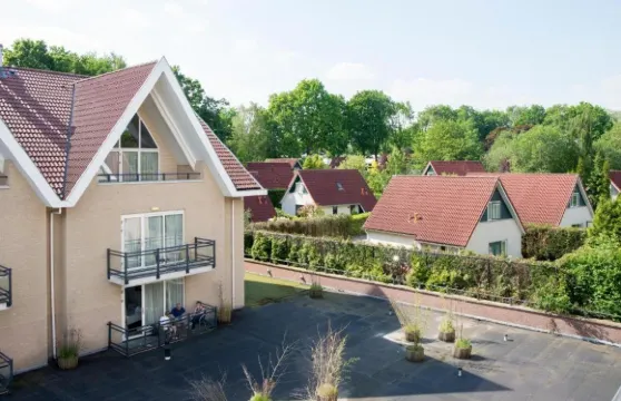 七山度假酒店公寓