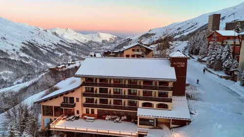 Alpeen Hotel Hotels in Les Menuires
