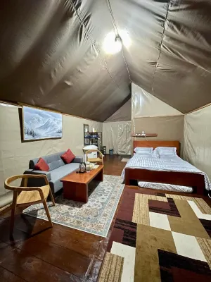 Seroja Hills Glamping Wonosobo Hotel di Siwuran