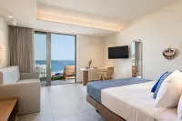 Romantica Hotel Apartments - Pools