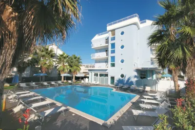 คิอาราเรสซิเดนซ์ โรงแรมใน