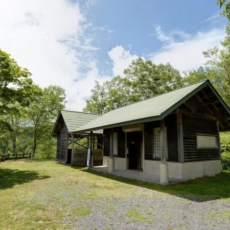 Shirabiso Kogen Amanogawa Отели в г. Иида