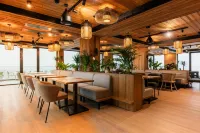 The Pines Bucegi山林小屋
