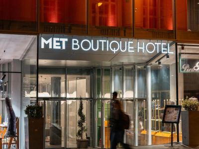 Met Boutique Hotel