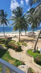 Kaleb's Beachfront Holiday Home - Condos