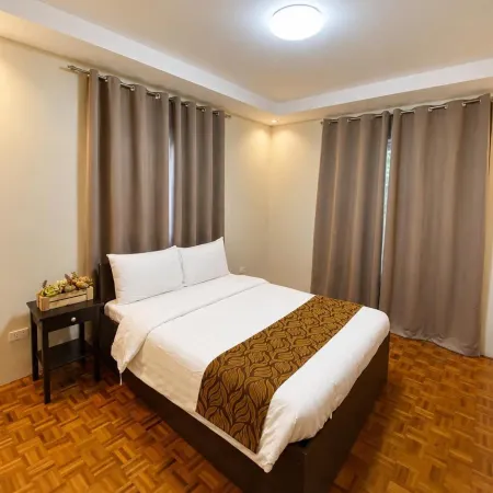 Elliannah Pines Hotel