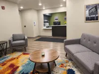法戈北部 NDSU 附近伍德斯普林套房酒店 - 浴缸
