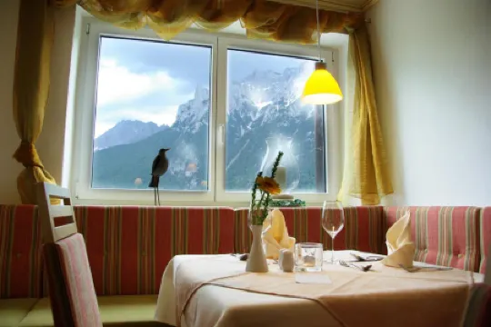 Hotel-Garni Drachenburg