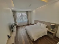 Mansion Park Hotel & Apartment Hotels in Bien Hoa