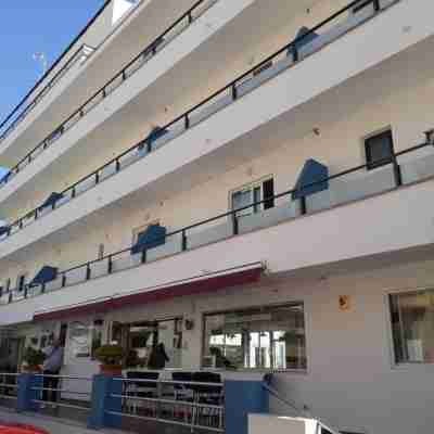 Hotel Raxa Hotel Exterior