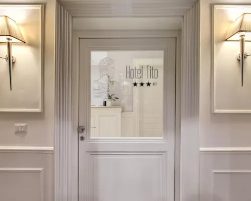โรงแรมติโต โรงแรมใกล้วิลลา Villa Torlonia
