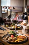 Hotel Base Camp Lodge - Bourg Saint Maurice - breakfast