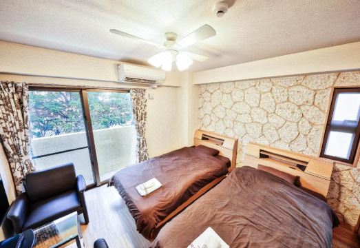 2. 테라스 리조트 ..