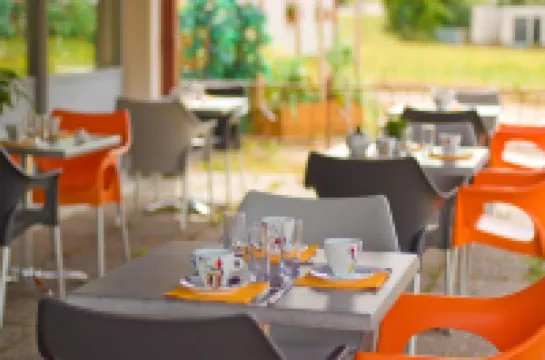 Logis Hotel Restaurant de La Madeleine