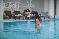 Moar's Hotel - Pools