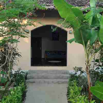 Le Moya Beach Rooms