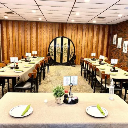 Regency Inn Iola