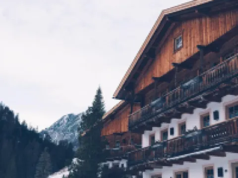 Almwellness-Resort Tuffbad Hotels in 