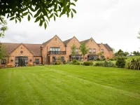The Pear Tree Inn & Country Hotel Hotels in Worcester
