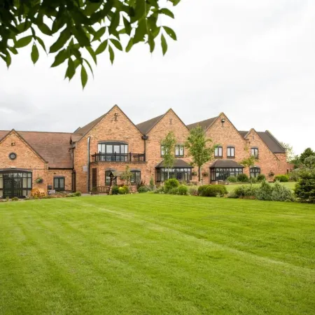 The Pear Tree Inn & Country Hotel