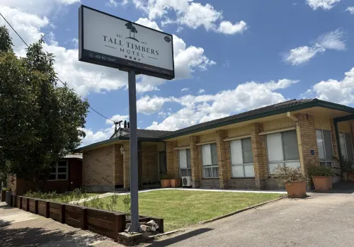 Tall Timbers Motel Hotels in Dungog