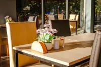 Mestia Roots - breakfast