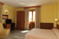 La Isla Resort