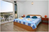 Apartments Huljev