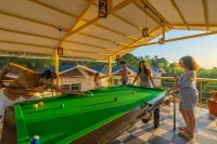 The Social Stays Goa - Hostels