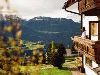 Granpanorama Wellnesshotel Sambergerhof Superior Hotéis em Villanders