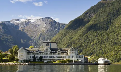 Kviknes Hotel