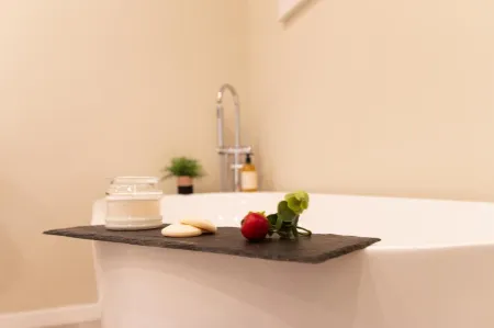 Prati 25.7 Suites in Rome Отели рядом с достопримечательностью «Via Don Carlo Gnocchi»