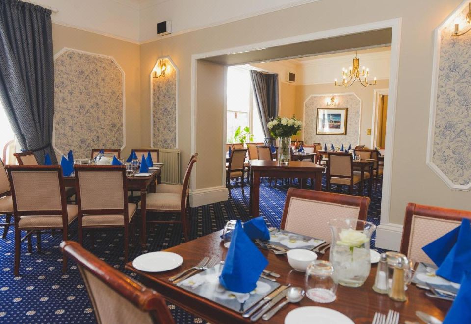 3. 서닝힐 호텔..